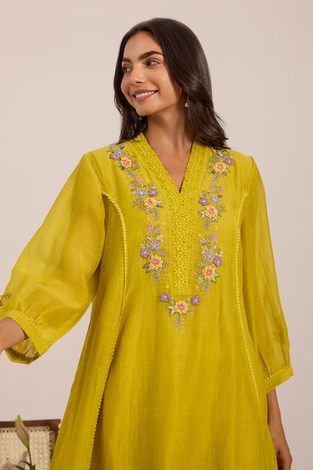Buy_OMI_Green Chanderi, Cotton Satin Embroidery V-neck Lime Kurta Set _Online_at_Aza_Fashions