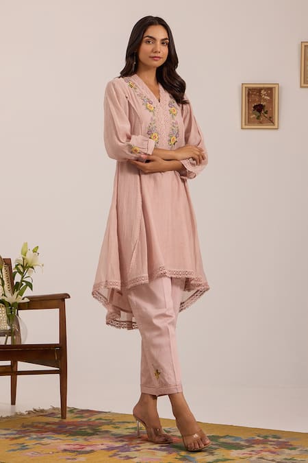 Buy_OMI_Lilac Chanderi, Cotton Satin Embroidery V-neck Panelled Flared Kurta Set _Online_at_Aza_Fashions
