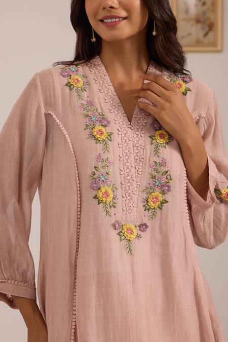 Buy_OMI_Lilac Chanderi, Cotton Satin Embroidery V-neck Panelled Flared Kurta Set 