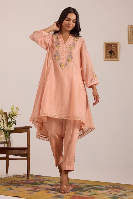 OMI Peach Chanderi, Cotton Satin Embroidery V-neck Kurta Set 