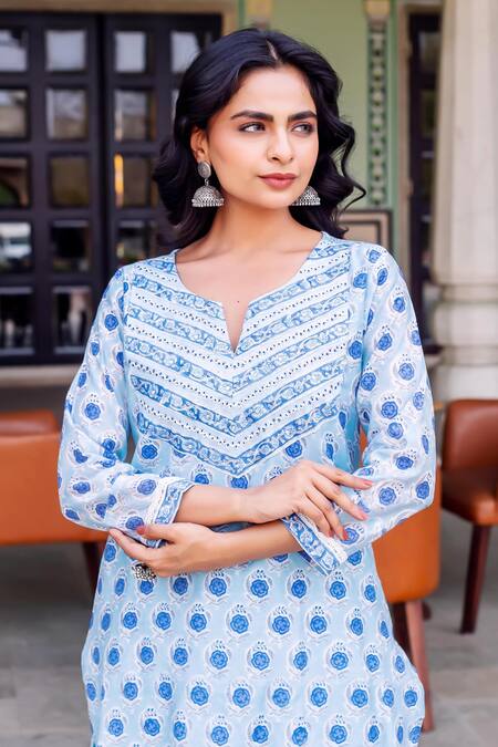 Shop Missprint Blue Chanderi, Cotton Embroidery V-neck Rhea Kurta Suit Set Shop_Missprint_Blue Chanderi, Cotton Embroidery V-neck Rhea Kurta Suit Set