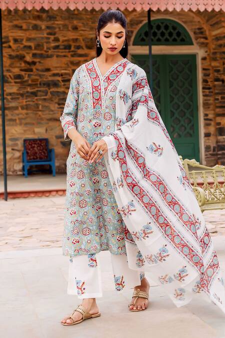 Buy Missprint Teal Cotton Embroidery V-neck Kavita Kurta Suit Set Buy_Missprint_Teal Cotton Embroidery V-neck Kavita Kurta Suit Set