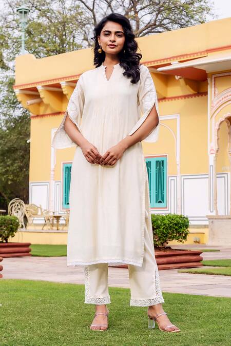 Buy_Missprint_White Cotton, Silk Lace V-neck Antique Chanderi Kurta Set 