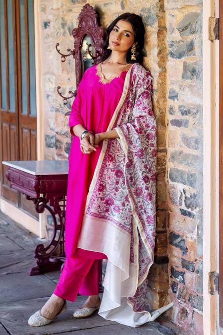 Shop_Missprint_Pink Cotton, Silk Embroidery Round Neck Rhea Radiant Chanderi Kurta Set _Online_at_Aza_Fashions