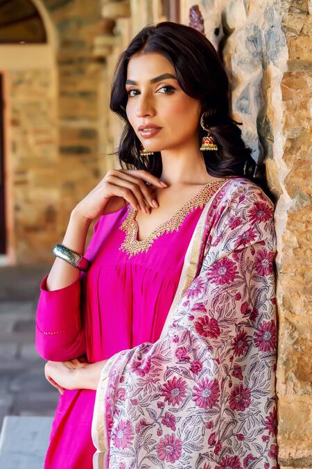 Buy_Missprint_Pink Cotton, Silk Embroidery Round Neck Rhea Radiant Chanderi Kurta Set 
