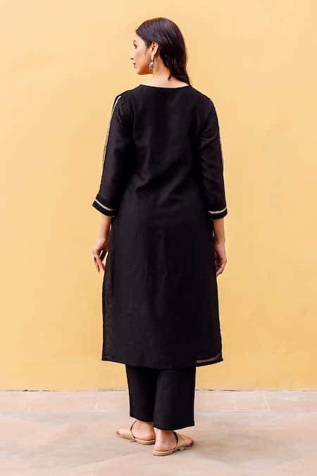 Missprint Black Chanderi Kurta & Pant Set 