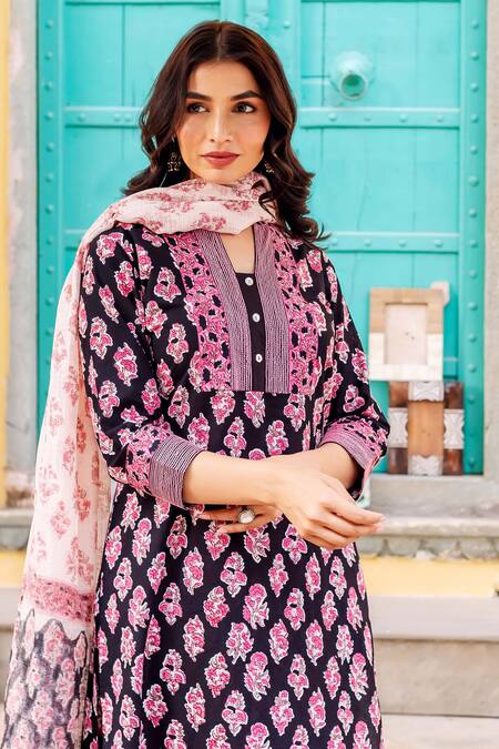 Buy_Missprint_Black Cotton Embroidery Collared Printed Kurta Set 
