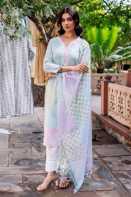 Buy_Missprint_Blue Cotton Lace Split V-neck Pastel Kurta Set 