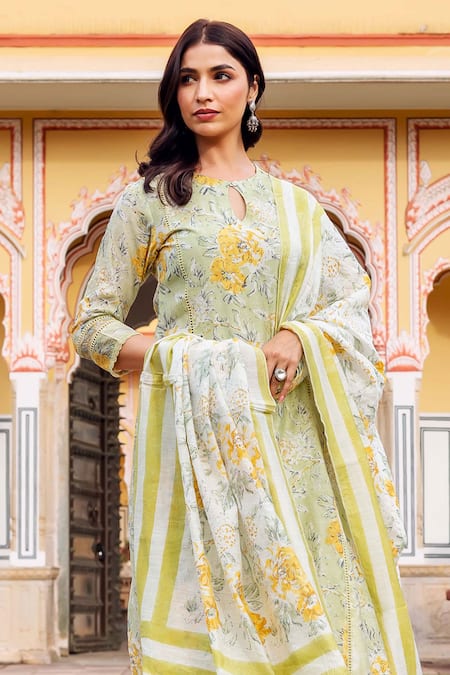 Missprint_Green Chanderi, Cotton Lace Keyhole Neck Pastel Kurta Set _Online_at_Aza_Fashions