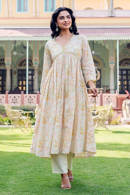 Buy_Missprint_Multi Color Cotton Embroidery V-neck Floral Anarkali Kurta Set 