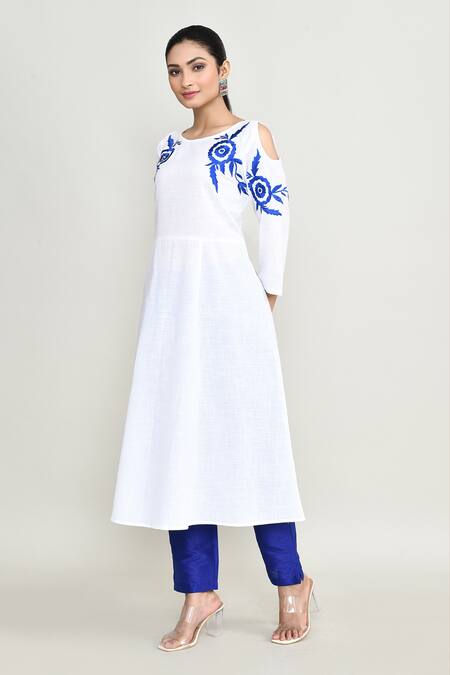 Buy_Abbaran_White Rayon, Silk Embroidery Round Neck Kurta Set _Online_at_Aza_Fashions
