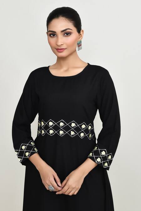Shop_Abbaran_Black Rayon, Silk Embroidery Round Neck Kurta Pant Set _Online_at_Aza_Fashions
