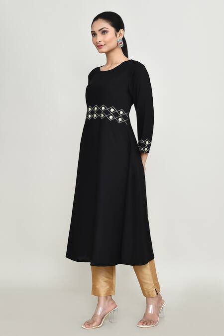 Abbaran_Black Rayon, Silk Embroidery Round Neck Kurta Pant Set _at_Aza_Fashions