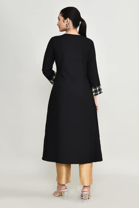 Abbaran_Black Rayon, Silk Embroidery Round Neck Kurta Pant Set _Online_at_Aza_Fashions