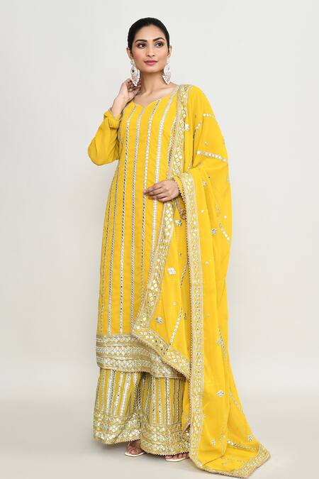Shop_Abbaran_Yellow Chinon Sequins, Embroidery Round Neck Straight Kurta Set _Online_at_Aza_Fashions