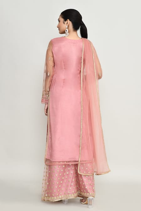 Abbaran_Pink Georgette Embroidery, Sequins Square Neck Kurta Set _Online_at_Aza_Fashions