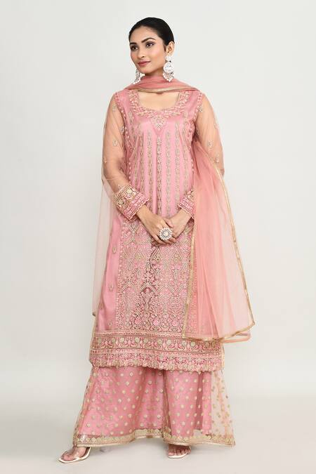 Shop_Abbaran_Pink Georgette Embroidery, Sequins Square Neck Kurta Set _Online_at_Aza_Fashions
