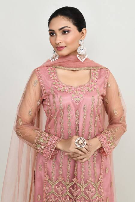 Abbaran_Pink Georgette Embroidery, Sequins Square Neck Kurta Set _at_Aza_Fashions