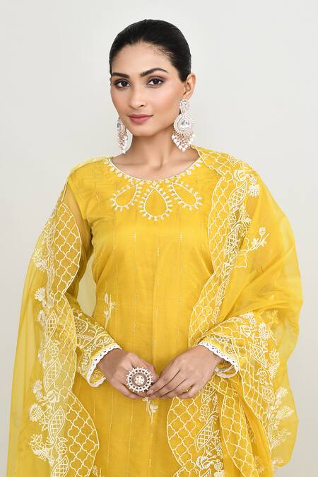Abbaran_Yellow Organza, Shantoon Embroidery, Beads Round Neck Kurta Set _at_Aza_Fashions