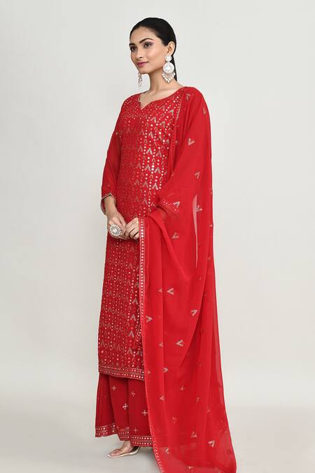 Buy_Abbaran_Red Net Stones, Zari Round Neck Embroidered Kurta Set _Online_at_Aza_Fashions