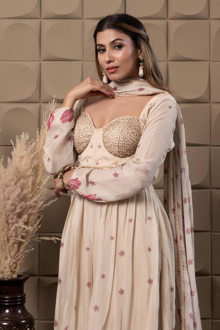 Label Flamingo By Vrinda_Ivory Chiffon Cut Work, Sequins, Pearls Sweetheart Neck Corset Anarkali Set _Online_at_Aza_Fashions