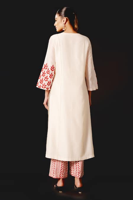 Shop Devnaagri Ivory Silk, Chanderi, Kota Doria Embroidery Round Neck Kurta Pant Dupatta Set at Aza Fashions Shop_Devnaagri_Ivory Silk, Chanderi, Kota Doria Embroidery Round Neck Kurta Pant Dupatta Set _at_Aza_Fashions