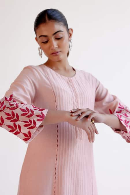 Devnaagri_Blush Silk, Chanderi, Cotton, Kota Doria Embroidery Round Neck Pink Kurta Set _Online_at_Aza_Fashions