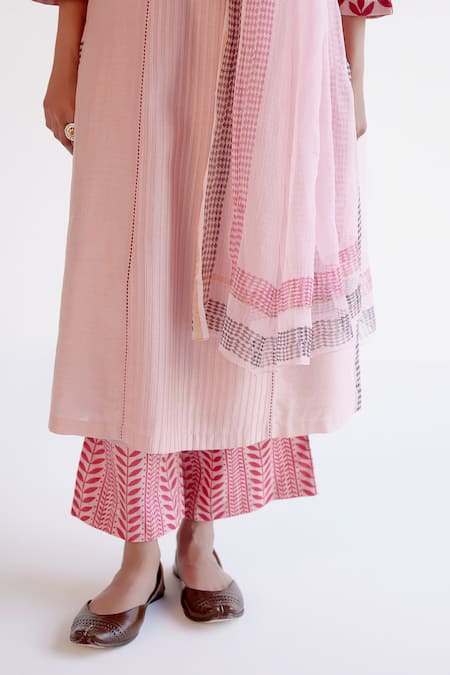 Shop_Devnaagri_Blush Silk, Chanderi, Cotton, Kota Doria Embroidery Round Neck Pink Kurta Set _Online_at_Aza_Fashions