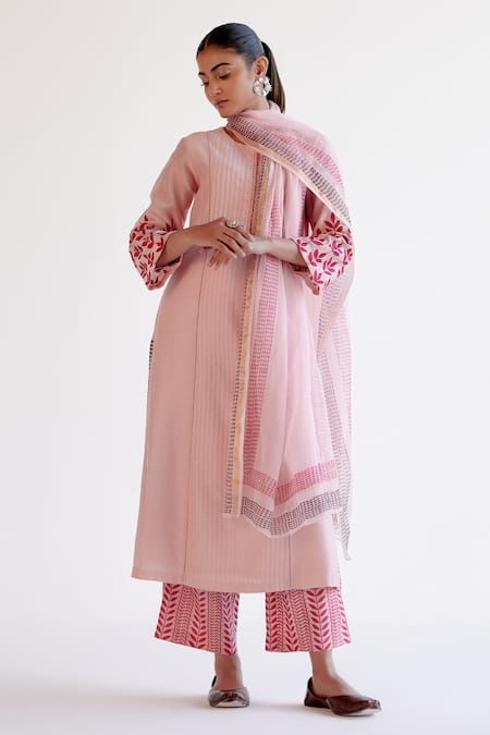 Devnaagri_Blush Silk, Chanderi, Cotton, Kota Doria Embroidery Round Neck Pink Kurta Set _at_Aza_Fashions