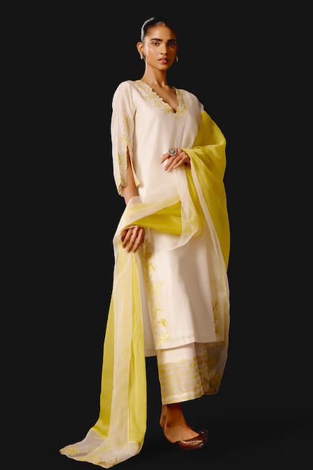 Shop_Devnaagri_Ivory , Chanderi, , Embroidery V-neck Kurta Set _Online_at_Aza_Fashions
