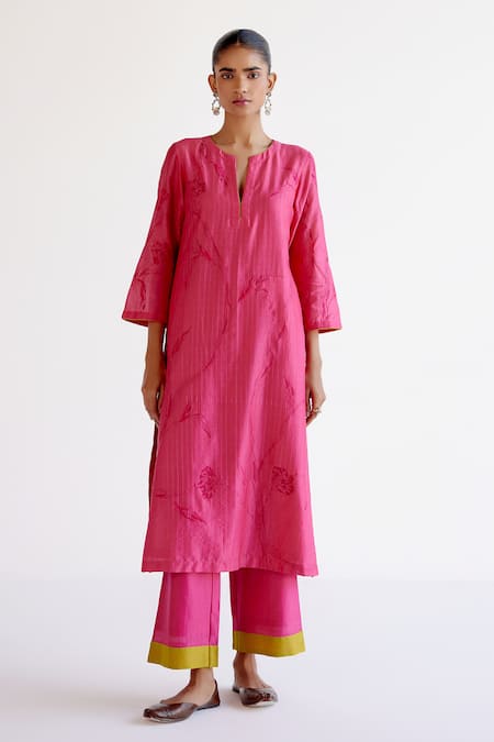 Devnaagri Fuchsia Silk Organza, Silk, Chanderi Embroidery Split V-neck Pink Kurta Set 