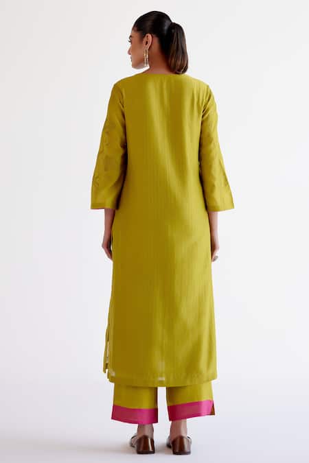 Devnaagri Green Silk Chanderi Kurta Set 
