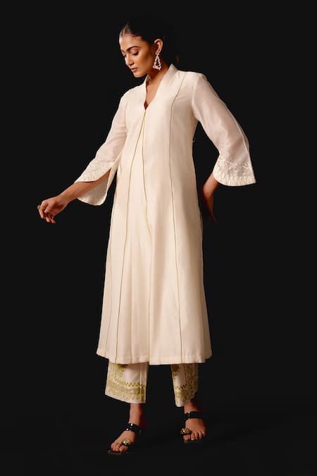 Buy Devnaagri Ivory Silk, Chanderi Embroidery V-neck Yellow Kurta Set Online at Aza Fashions Buy_Devnaagri_Ivory Silk, Chanderi Embroidery V-neck Yellow Kurta Set _Online_at_Aza_Fashions