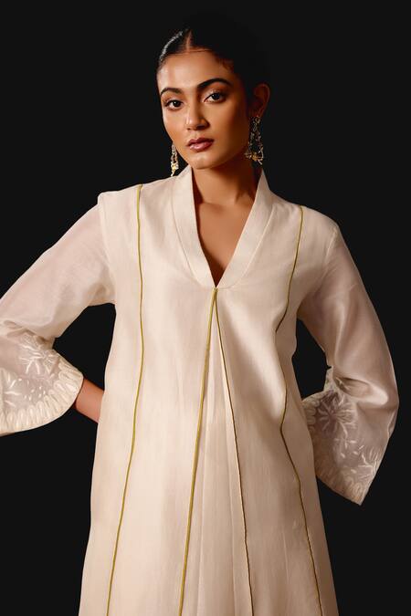 Shop Devnaagri Ivory Silk, Chanderi Embroidery V-neck Yellow Kurta Set Online at Aza Fashions Shop_Devnaagri_Ivory Silk, Chanderi Embroidery V-neck Yellow Kurta Set _Online_at_Aza_Fashions