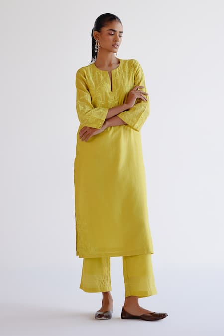 Buy_Devnaagri_Yellow , Chanderi, Organza Embroidery Keyhole Neck Kurta Set _Online_at_Aza_Fashions