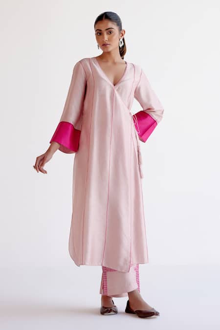 Devnaagri_Blush Tussar, Silk V-neck Pink Kurta Set With Dupatta _Online_at_Aza_Fashions