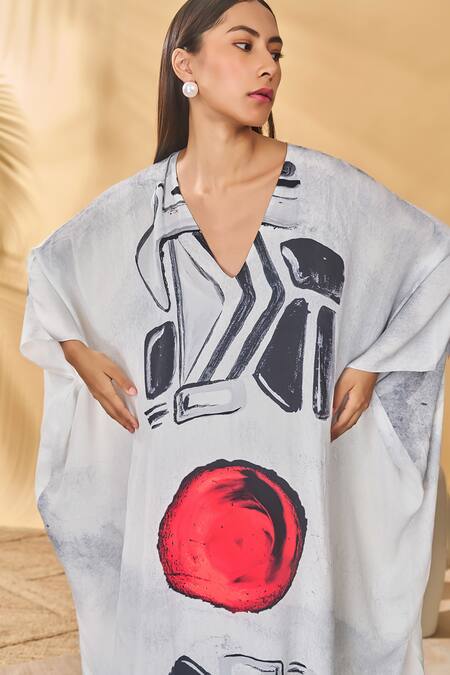 Masaba_White Crepe, Silk V-neck Noise Kaftan _at_Aza_Fashions