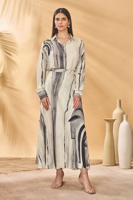 Shop_Masaba_Ivory Crepe, Silk Collared Moonlit Faces Shirt_Online_at_Aza_Fashions
