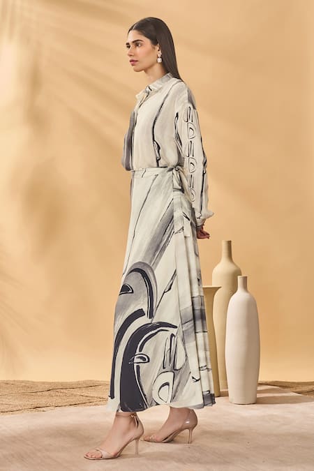 Buy_Masaba_Ivory Crepe, Silk Collared Moonlit Faces Skirt Set _Online_at_Aza_Fashions