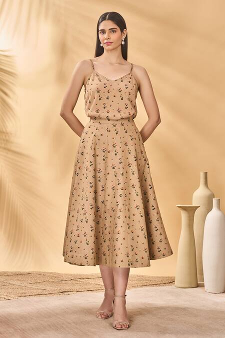 Buy Masaba Beige Cotton, Linen Miniature Garden Skirt Buy_Masaba_Beige Cotton, Linen Miniature Garden Skirt