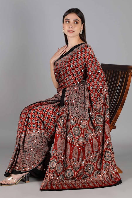 Buy_Sheeshakari_Red Silk Sequins, Mirrors Printed Saree With Blouse _Online_at_Aza_Fashions