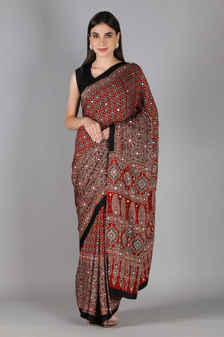 Sheeshakari Red Silk Mirrors Printed Saree With Blouse 