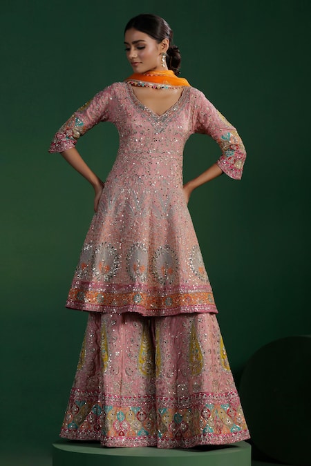 Two Sisters By Gyans Pink Embroidered Kurta Set 