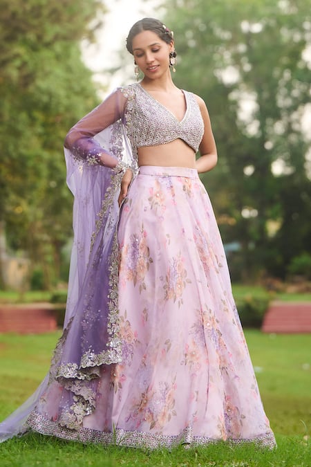 Buy_Lashkaraa_Purple Net, Organza, Satin Sequins, Embroidery V-neck Dusty Floral Lehenga Set_Online_at_Aza_Fashions