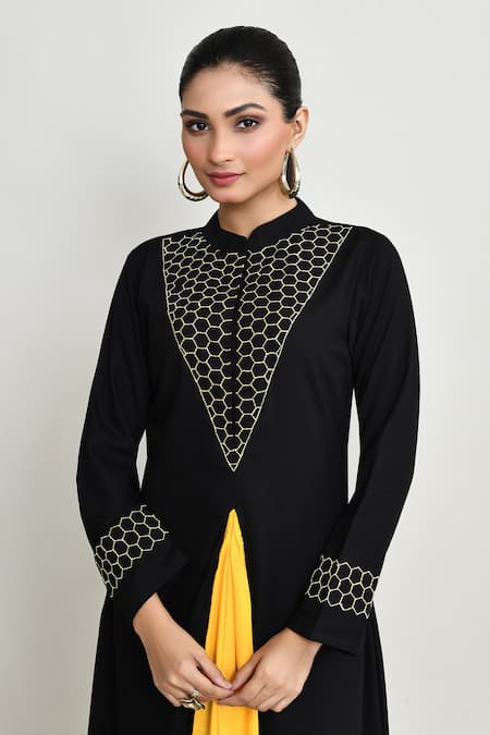 Buy_Abbaran_Black Rayon Embroidery Mandarin Collar Long Tunic 