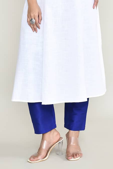 Buy_Abbaran_White Rayon Embroidery Round Neck Cold Shoulder Kurta 