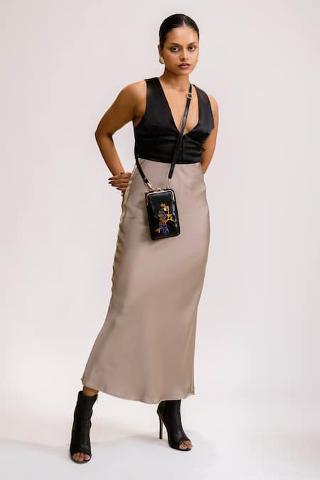 Miri Hand Embroidered Peacock Mobile Wallet Sling 