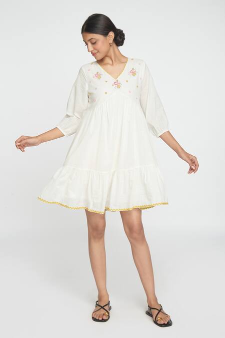 Shop_Sinjhar_White Cotton Embroidery V-neck Dress _Online_at_Aza_Fashions