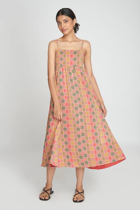 Buy_Sinjhar_Red Cotton Round Neck Midi Dress 