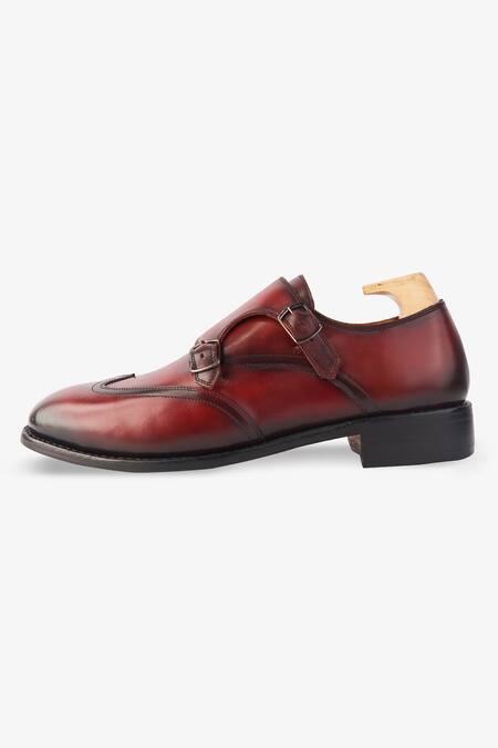 Whitemuds_Burgundy Vaasa Monks _Online_at_Aza_Fashions